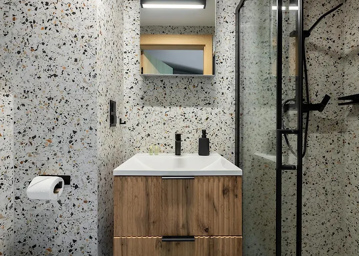 Homewell Premium Lofts - Free Parking דירה *