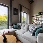Apartamento Homewell Premium Lofts - Free Parking *