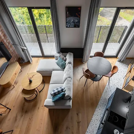 아파트 Homewell Premium Lofts - Free Parking *